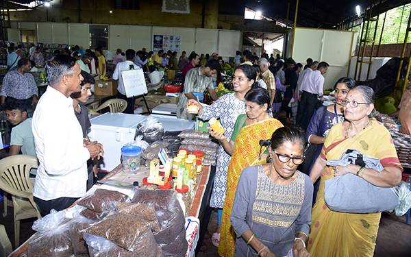 halasu mela